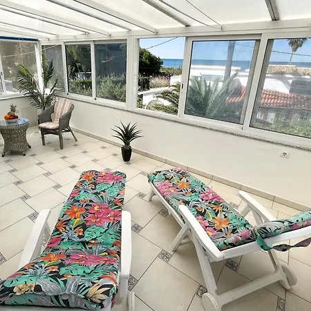 Beachside Villa, 50m To Beach, Private Garden, Bbq, Ac, Free Wifi And Parking * Денія